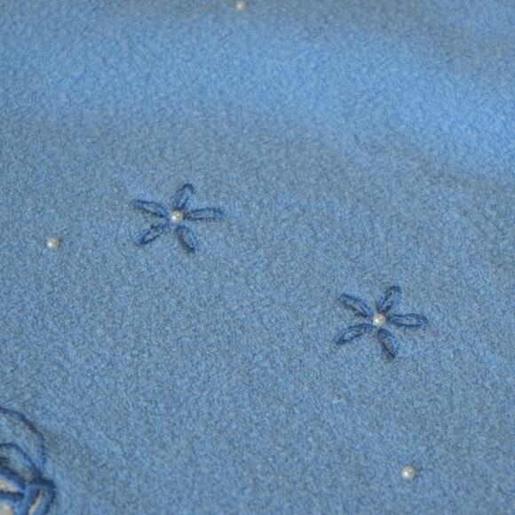 Vintage 90s BLAST Butterfly Embroidered Sweatshirt Pastel Blue – Size M - Picture 7 of 7